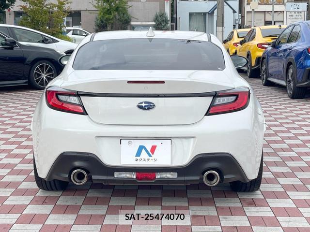 Subaru BRZ 2021-10 8854872-14