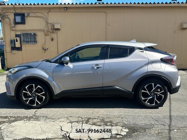 Toyota C-HR 2017-01 8854076-19