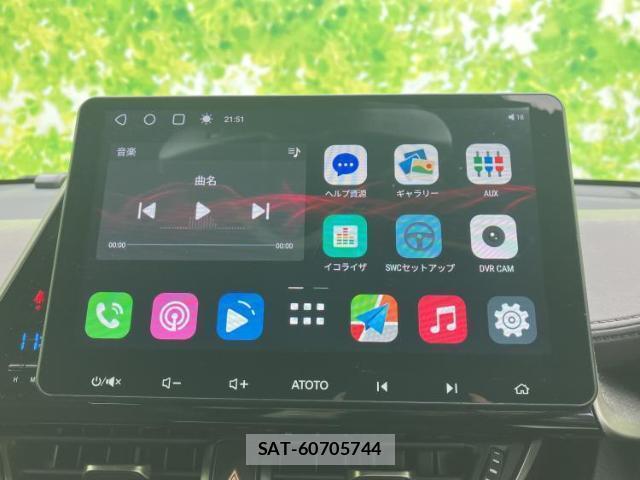 Toyota C-HR 2017-09 8854318-8