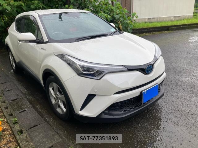Toyota C-HR 2019-06 8855106-2