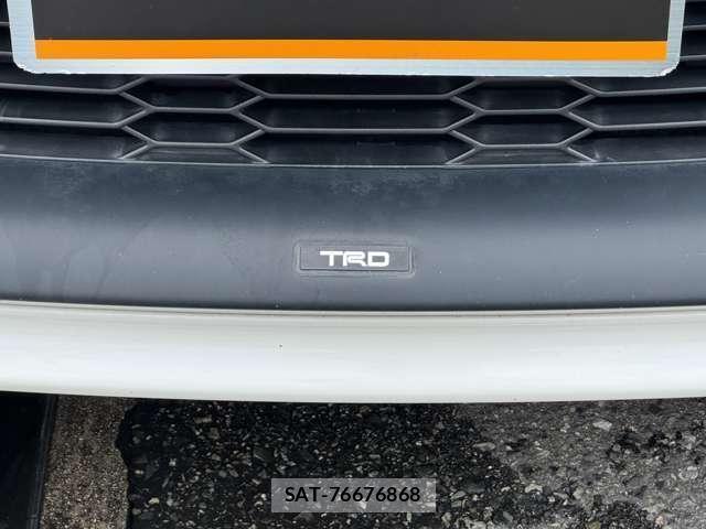 Toyota C-HR 2021-04 8855521-10