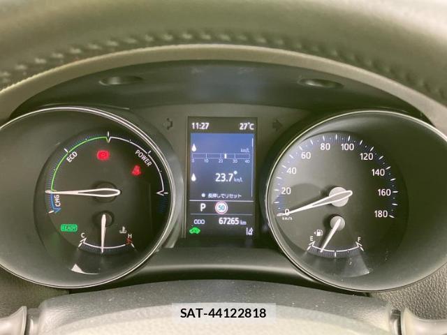 Toyota C-HR 2021-07 8856008-12