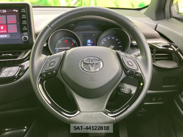 Toyota C-HR 2021-07 8856008-13