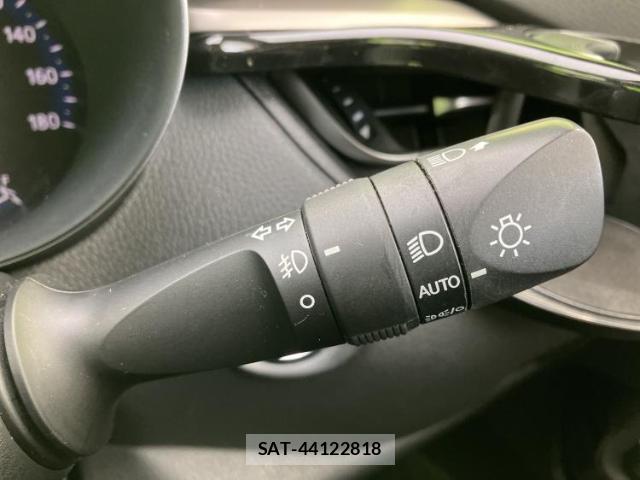 Toyota C-HR 2021-07 8856008-14