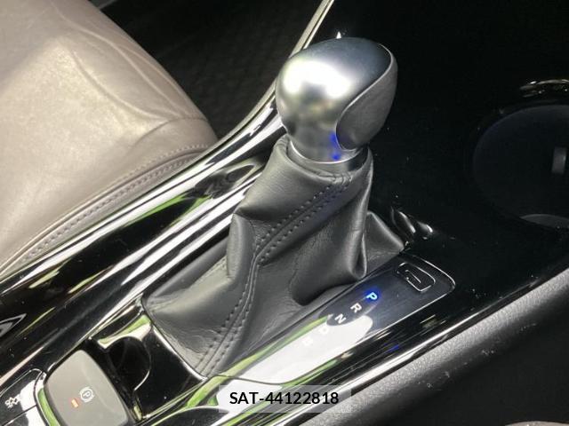 Toyota C-HR 2021-07 8856008-16