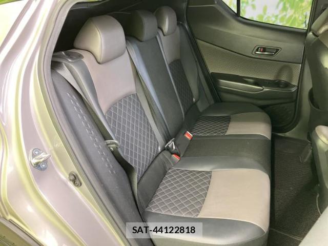 Toyota C-HR 2021-07 8856008-4