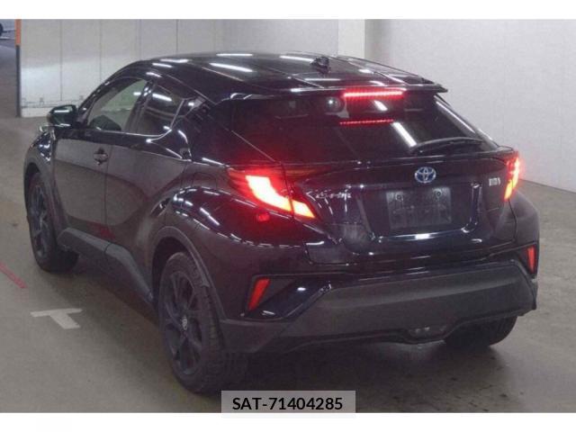 Toyota C-HR 2021-08 8856562-5