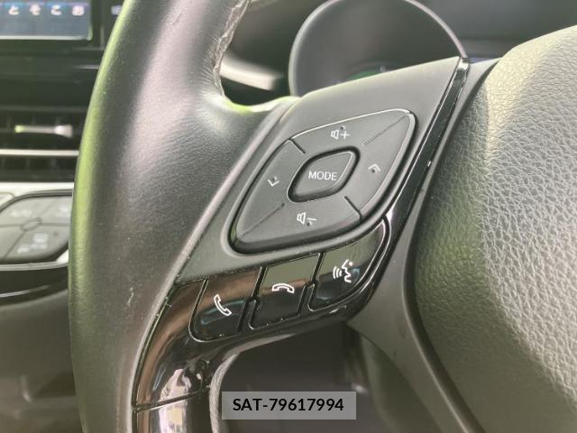 Toyota C-HR 2018-04 8856930-16