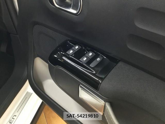 Citroen C3 2021-04 8856523-17