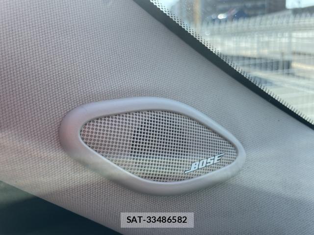 Cadillac ESCALADE 2013-04 8856479-11