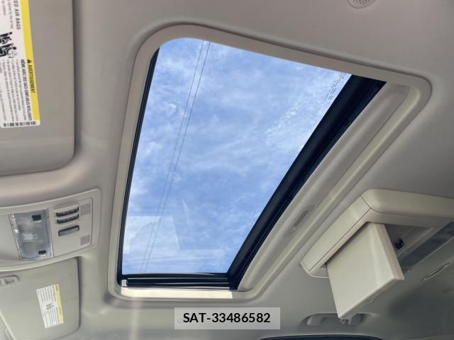 Cadillac ESCALADE 2013-04 8856479-12