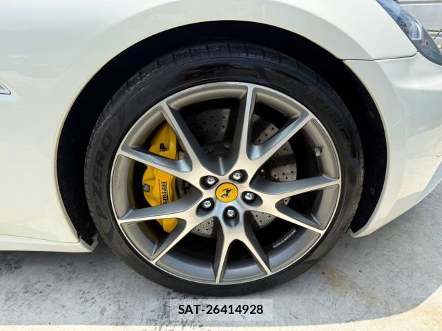 Ferrari California 2018-03 8856180-15