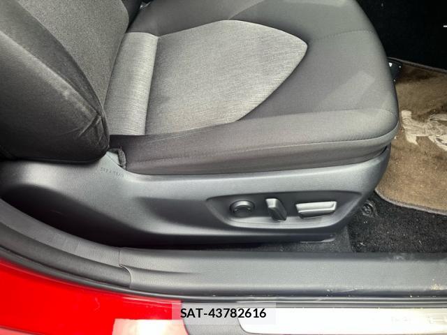 Toyota CAMRY 2018-03 8854531-14