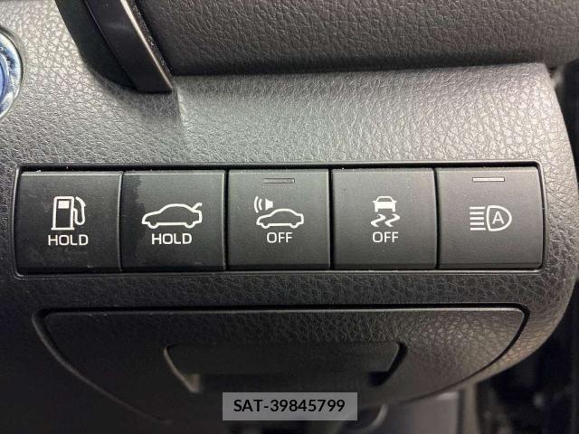 Toyota CAMRY 2019-03 8855587-8
