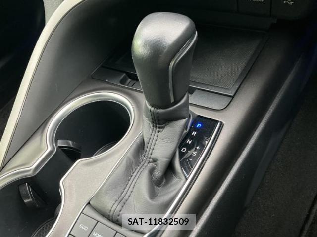 Toyota CAMRY 2023-10 8856981-15