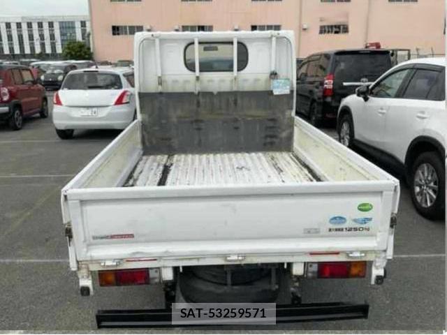 MITSUBISHI FUSO CANTER GUTS 2015-11 8855020-4