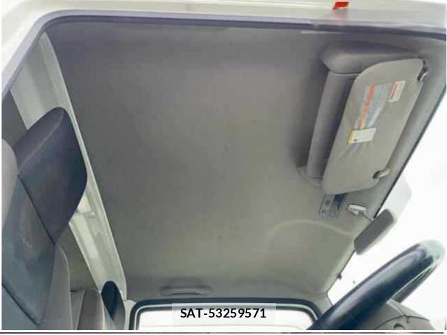 MITSUBISHI FUSO CANTER GUTS 2015-11 8855020-9