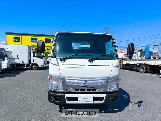 MITSUBISHI FUSO CANTER 2014-08 8854013-1