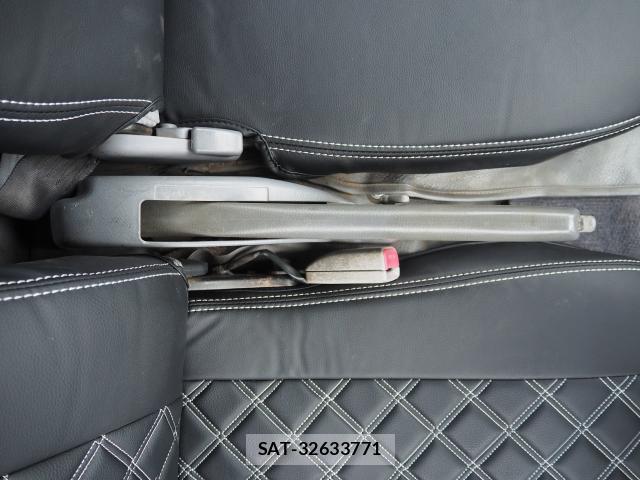 MITSUBISHI FUSO CANTER 2005-03 8854740-10