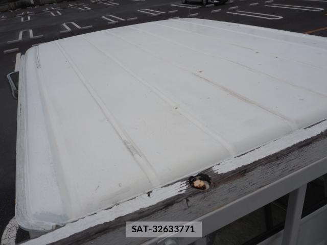 MITSUBISHI FUSO CANTER 2005-03 8854740-16