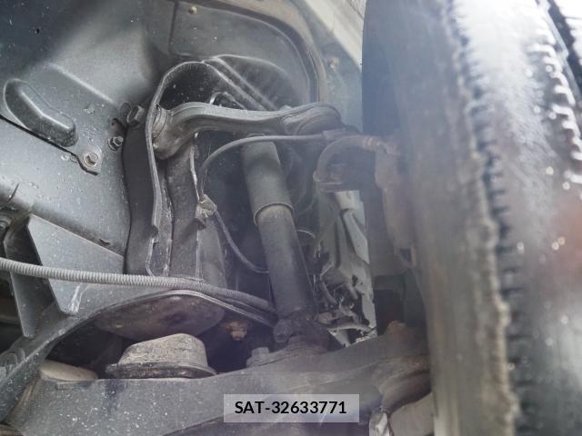 MITSUBISHI FUSO CANTER 2005-03 8854740-19