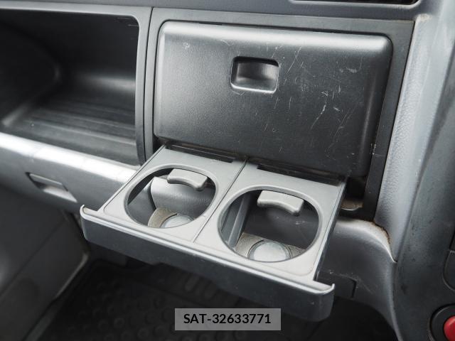 MITSUBISHI FUSO CANTER 2005-03 8854740-9