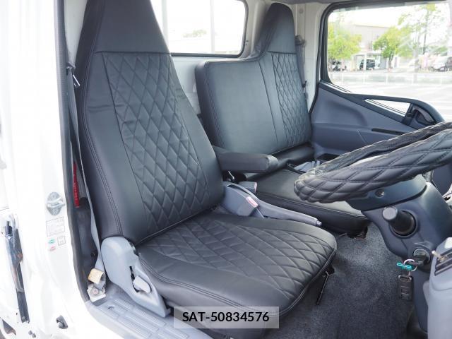 MITSUBISHI FUSO CANTER 2015-03 8854741-10