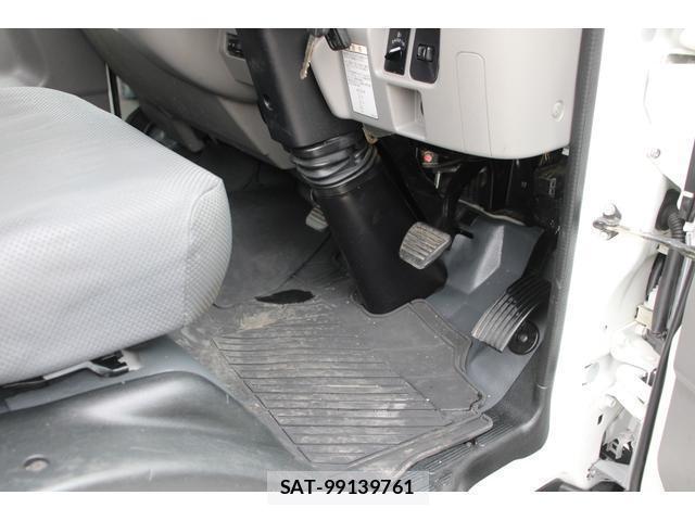 MITSUBISHI FUSO CANTER 2020-06 8854860-19