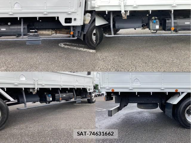 MITSUBISHI FUSO CANTER 2017-10 8855100-15