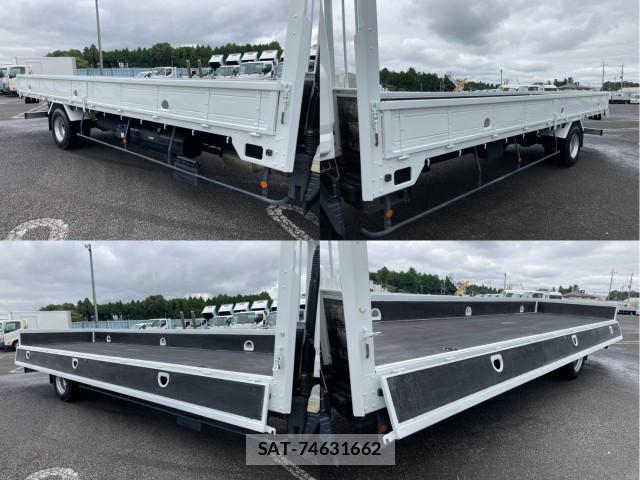 MITSUBISHI FUSO CANTER 2017-10 8855100-6