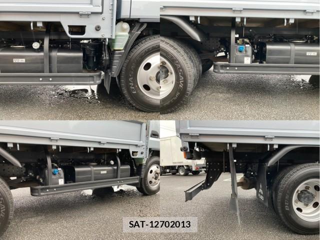 MITSUBISHI FUSO CANTER 2015-11 8855103-15