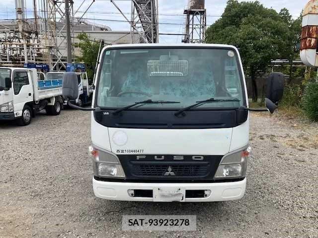 MITSUBISHI FUSO CANTER 2011 8855691-0