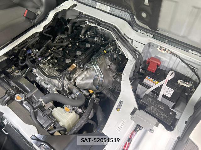 Nissan Caravan 2025-11 8854697-17