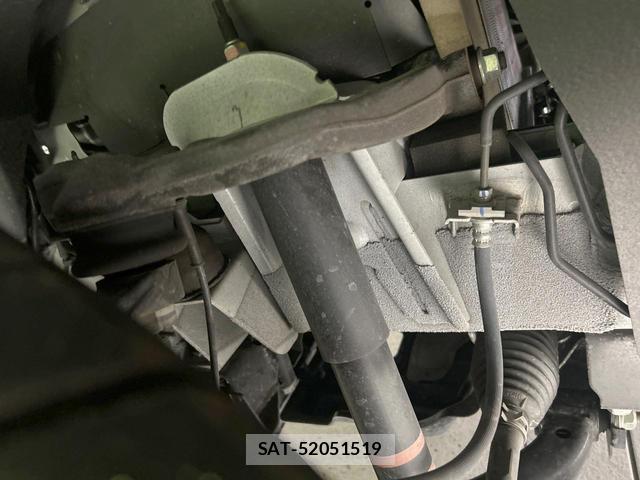 Nissan Caravan 2025-11 8854697-19