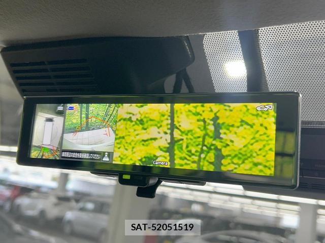 Nissan Caravan 2025-11 8854697-6
