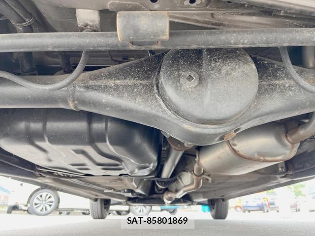 Mazda CAROL 2018-01 8812541-19