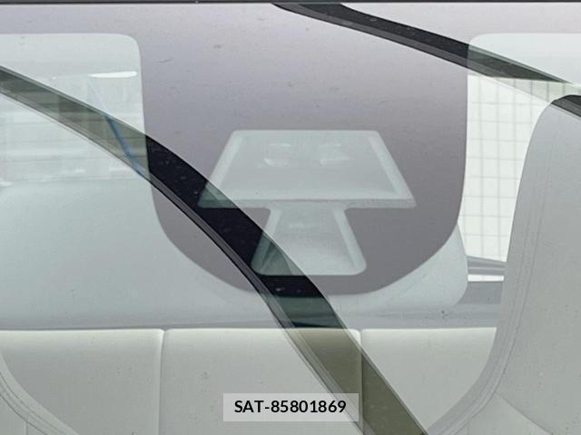 Mazda CAROL 2018-01 8812541-2