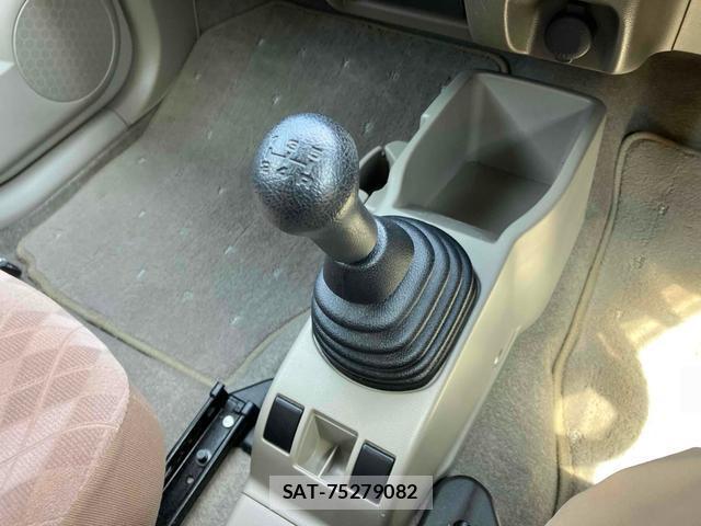 Mazda CAROL 2009-02 8854617-9