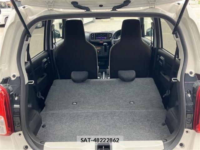 Mazda CAROL 2023-06 8854666-7