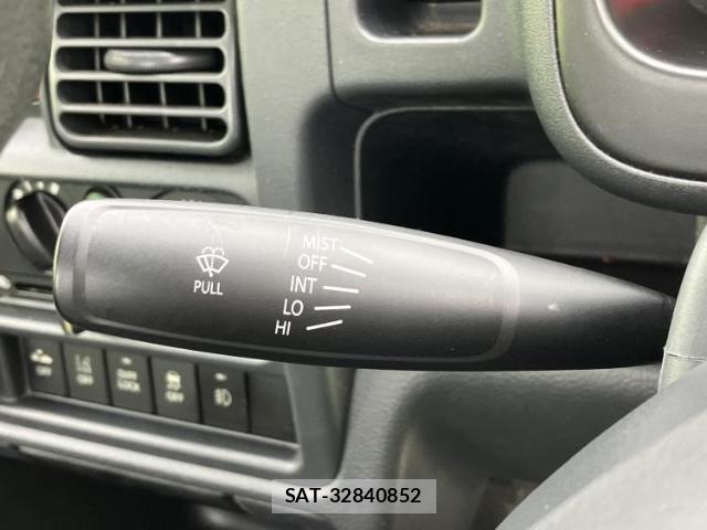 Suzuki CARRY TRUCK 2019-11 8854321-14
