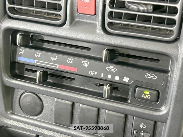 Suzuki CARRY TRUCK 2016-01 8854699-2
