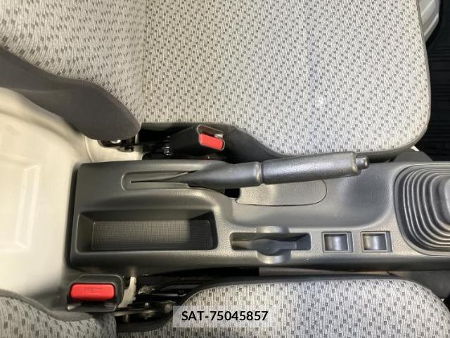 Suzuki CARRY TRUCK 2018-10 8857111-15