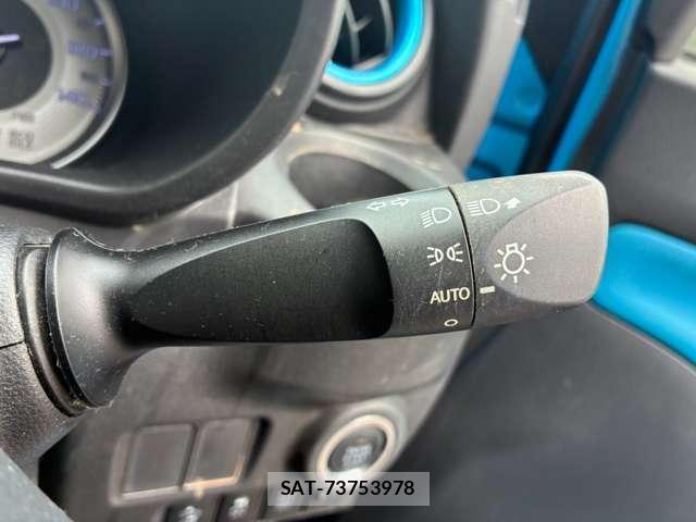 Daihatsu CAST 2015-12 8855254-8