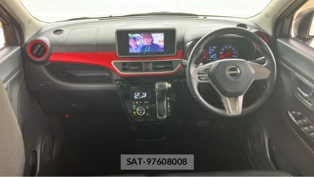 Daihatsu CAST 2018-08 8855316-2