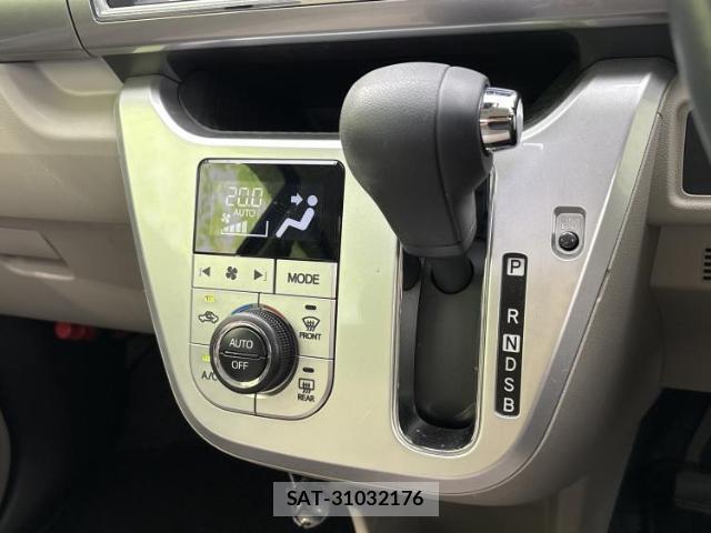 Daihatsu CAST 2019-10 8856835-17