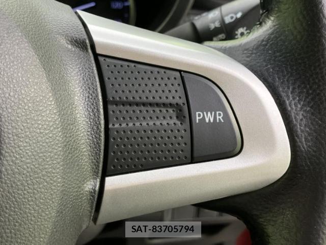 Daihatsu CAST 2017-09 8856940-14