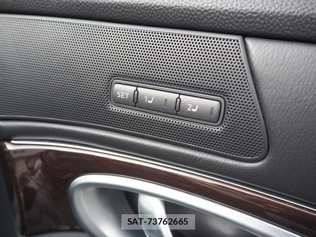 Nissan CIMA 2013-10 8856034-15