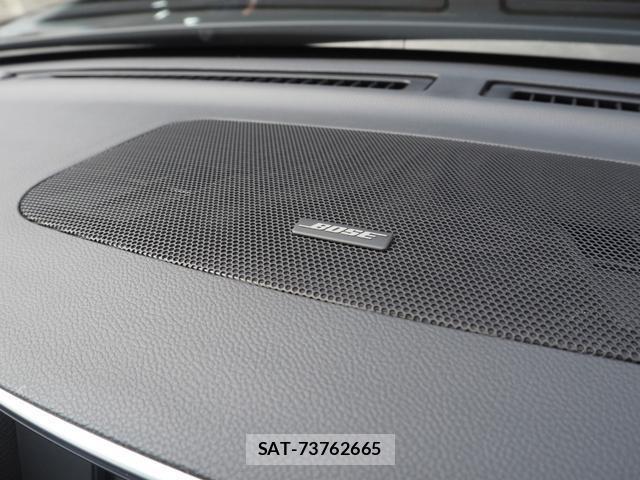 Nissan CIMA 2013-10 8856034-16