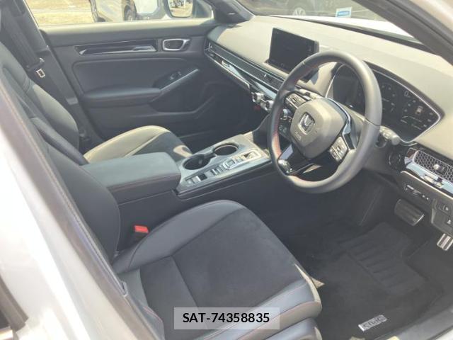 Honda CIVIC HYBRID 2024-06 8856925-3