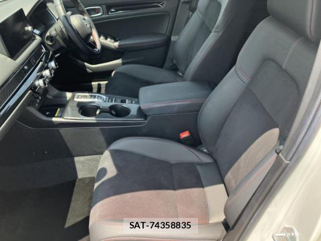 Honda CIVIC HYBRID 2024-06 8856925-5
